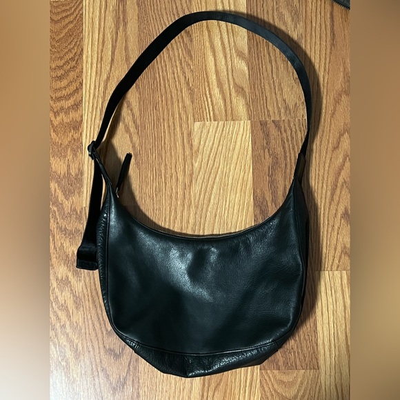 Baggu black leather medium crescent - Picture 2 of 5